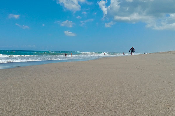 Nelayan Beach is close to the M Villa 318 Canggu